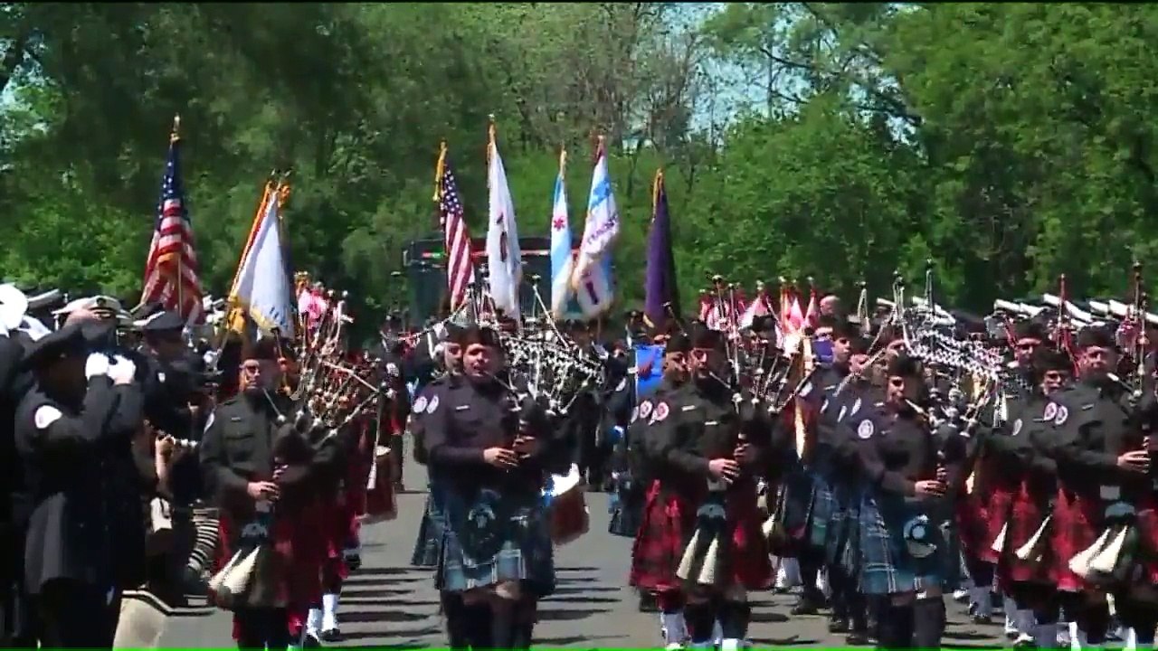Hundreds Pay Respects to Fallen Chicago Fire Department Diver at Funeral