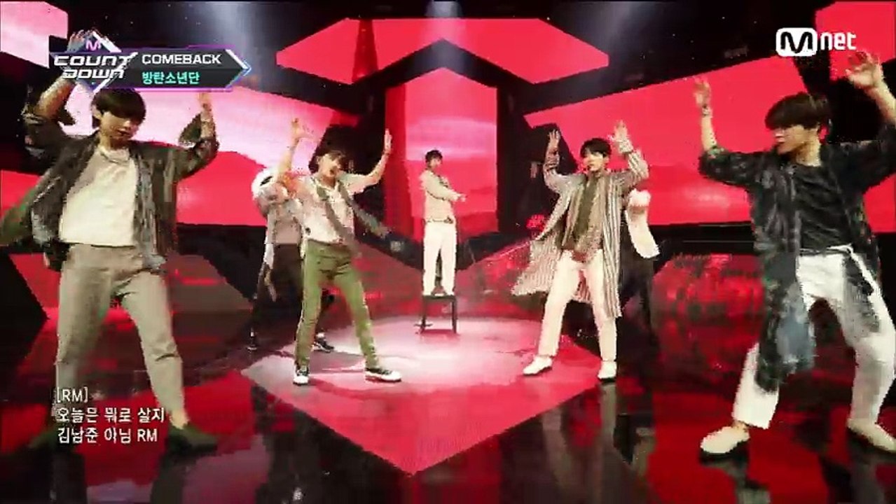 ′COMEBACK′ 강렬+섹시! ′방탄소년단′의 ′Airplane pt.2′ 무대