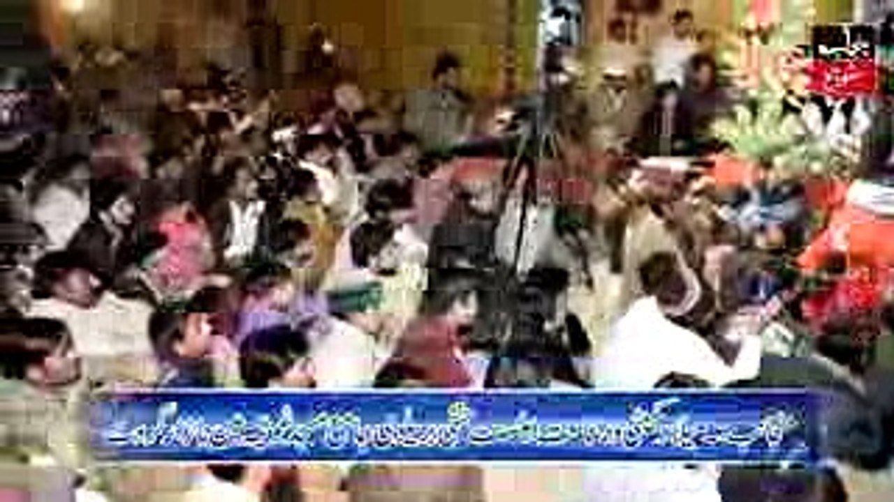 Sarkar Ka Nokar Hon Koi by Hafiz Tahir Qadri NAATS Video _ BEST NAATS 2018_low