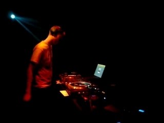 06/12/2007 DJ PINCH @Nouveau Casino - Paris
