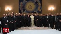 Pope Francis wraps up a three-day encounter with the 34 bishops of Chile, giving them a letter thanking them for the 