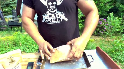 MEGA KRUSTE 2kg Mangalitza KRUSTENSTEAK grillen —- Klaus grillt