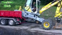 Dangerous Biggest Monster Spider Excavator Heavy Equipment Operator Construction Modern Machinery