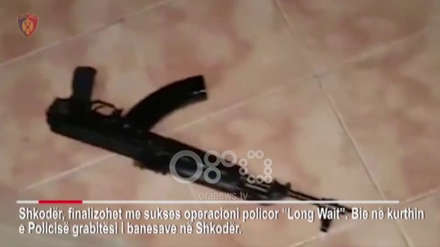 Ora News - Shkodër, 33-vjeçari i armatosur kapet mat nga policia, do grabiste një banesë
