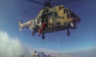 Dağcıların helikopterle kurtarılma anları
