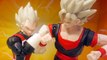 Las figuras de Goku y Vegeta clon en Dragon Ball FighterZ