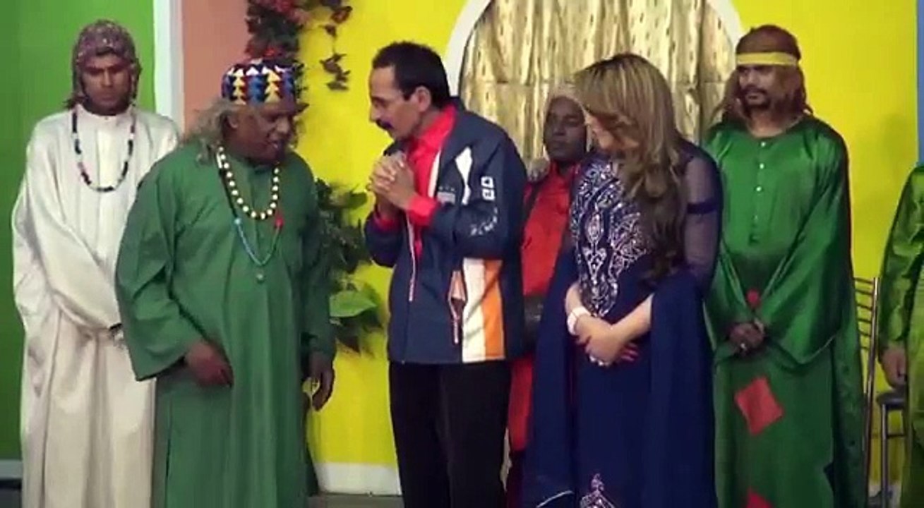 Amanat chand and iftikhair ch best scene on pakistani stage show