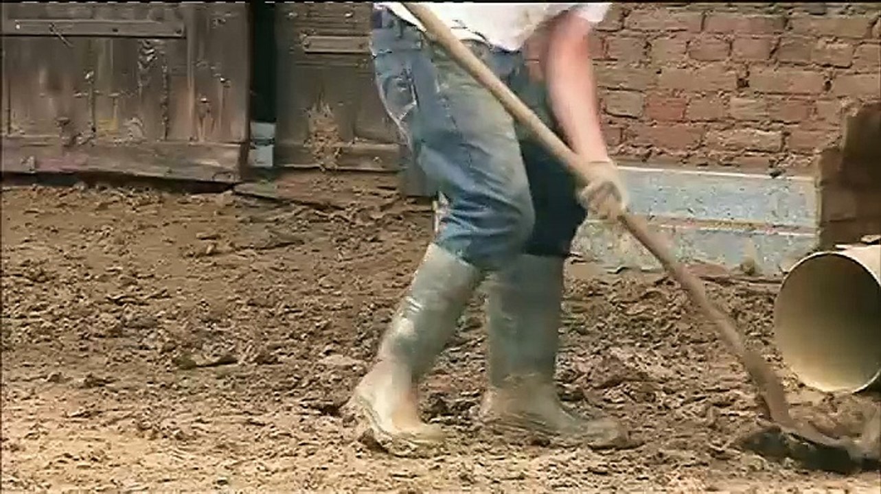Coulées de boue à l'Est, inondations à l'Ouest... les intempéries secouent toute la France