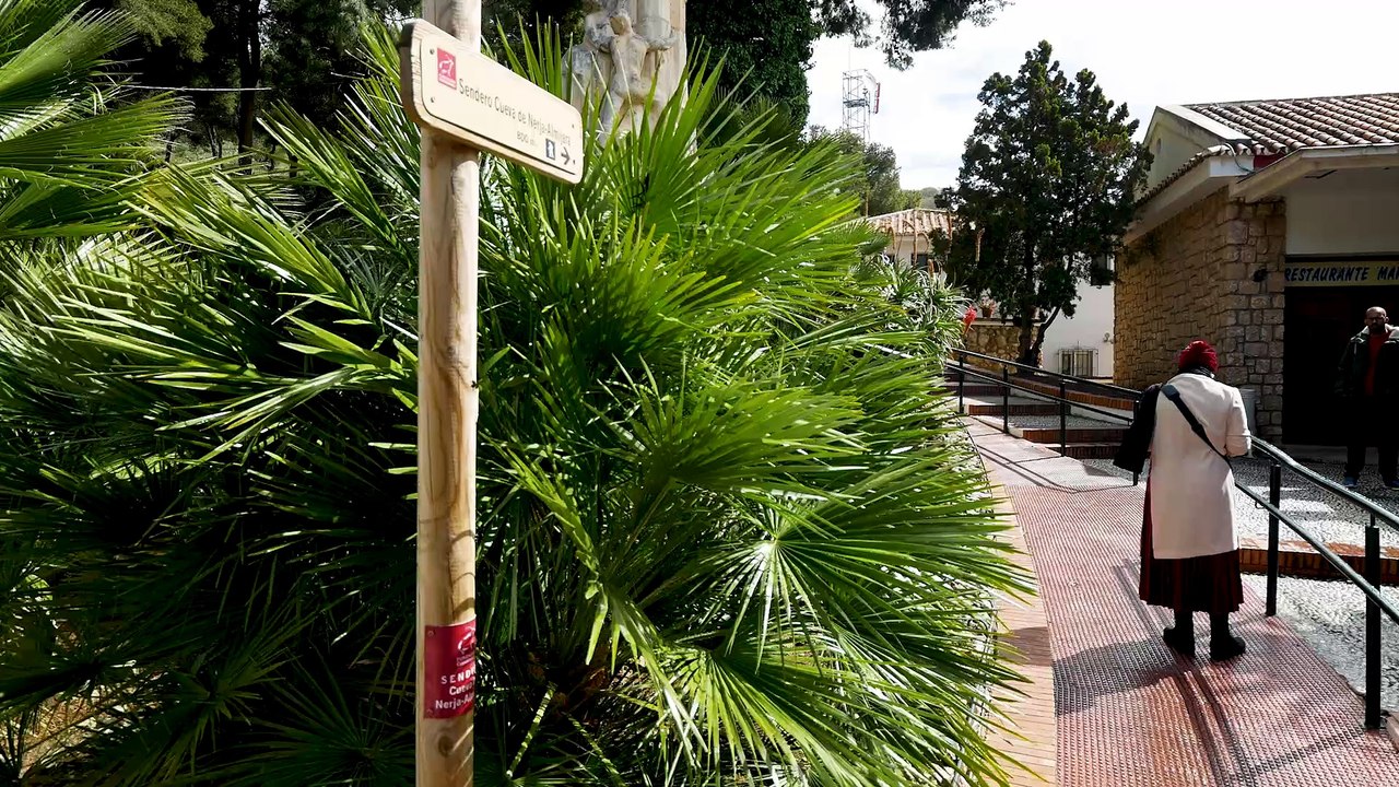 Themenweg in Andalusien: Sendero Cueva de Nerja-Almijara