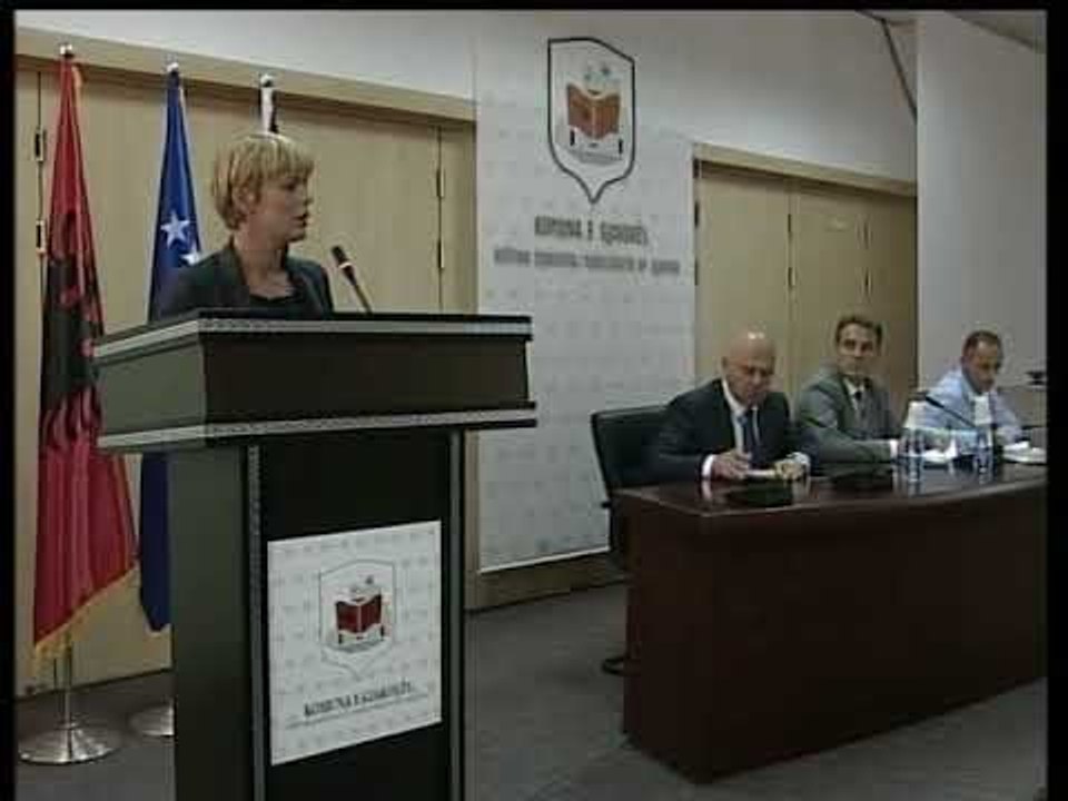 Mimoza Shala prezanton një varg ankesash kundrejt qeverisë komunale