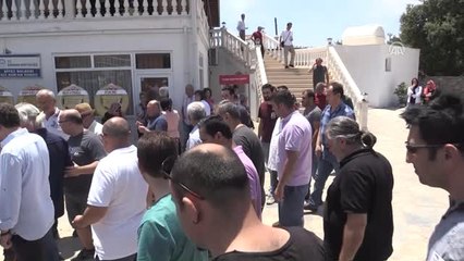 Eski Milli Atlet Canel Konvur, Toprağa Verildi