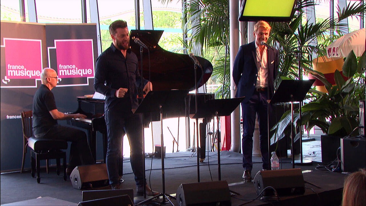 Eric Chantelauze et Didier Bailly, paroles et musiques | Louis-Jean-Marie-Chrysostome - La poupée sanglante par  Alexandre Jérôme - Didier Bailly