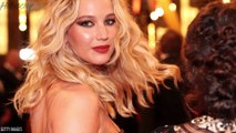 Jennifer Lawrence Jumps Hurdles To Be With BFF Emma Stone | 2018 Oscars