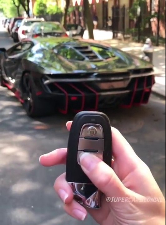Voici la Lamborghini Centenario à 4 millions de dollars