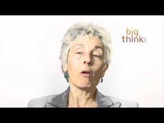 Why Young Women Should Throw Away Fashion Magazines