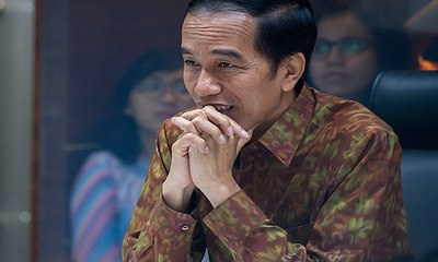 Jokowi Naikkan Pendapatan Operasional Babinsa Hingga 771%