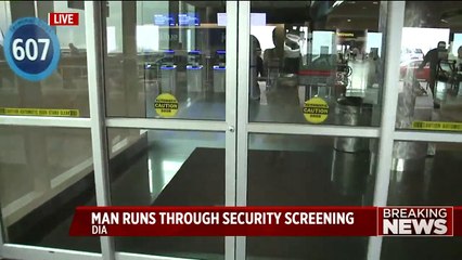 Descargar video: Man Who Drove Truck onto Denver Airport Sidewalk Made it Past 15 TSA Agents, Witnesses Say