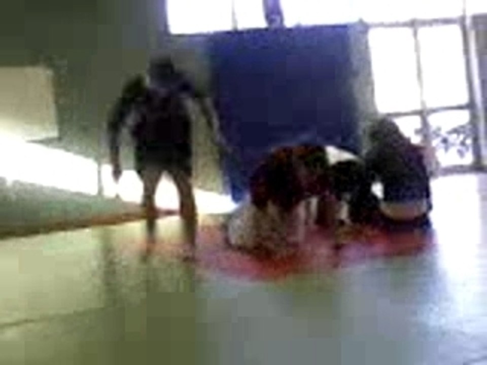 Groupe de 4, estelle, hey!!