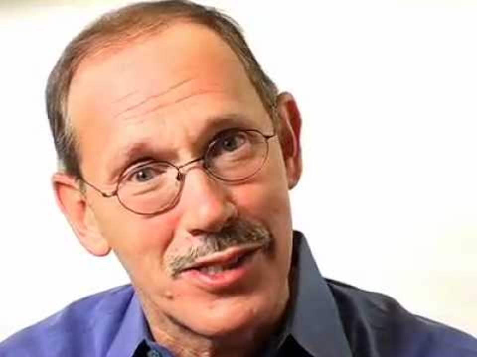 What are the major issues confronting Russia?