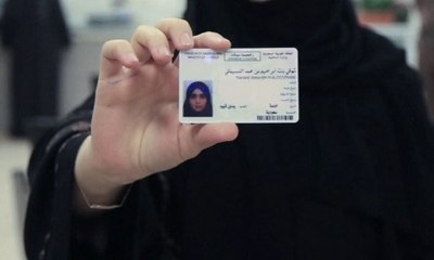 Sejarah Baru Arab Saudi: Perempuan Mulai Dapatkan SIM