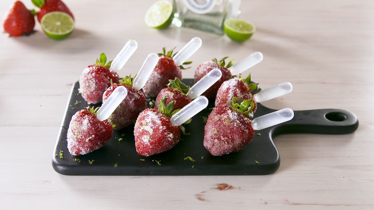 These Margarita Strawberries Are The Perfect Pa...
