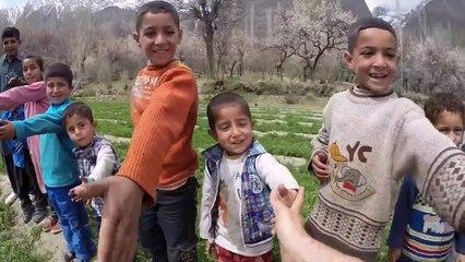 Paragliding in Hunza Valley, Pakistan - Spectacular Paksitan