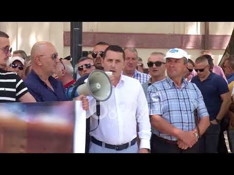 Ora News - Reagime për dënimin e vrasësit të komisarit Artan Cuku: 10 vjet burg, absurde!