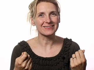 Elizabeth Gilbert Dissects the "Chick Lit" Label
