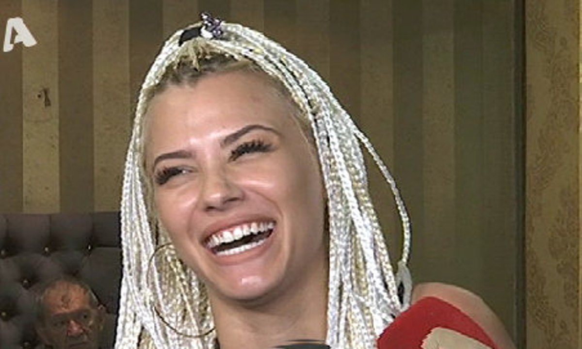 Η αμηχανία της Νάργιες μπροστά στις κάμερες και η αποκάλυψη του Happy Day για τα επαγγελματικά της