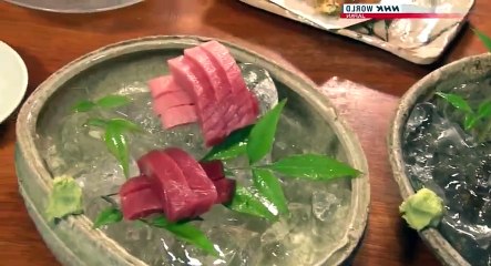 Lunch On  S05  E17 Catch and Eat Lunch of the Underwater Photographer