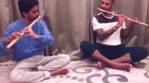 Shikhar Dhawan plays the flute with his Guru, Video goes viral | वनइंडिया हिंदी