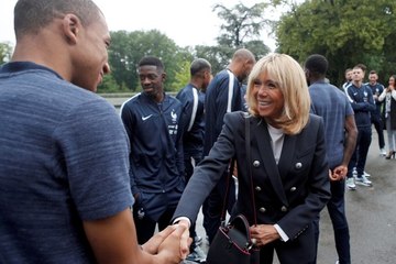 Brigitte Macron, chic et rayonnante avant la Coupe du monde