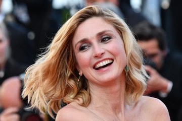 Anniversaire de Julie Gayet : 46 ans et toujours aussi jolie