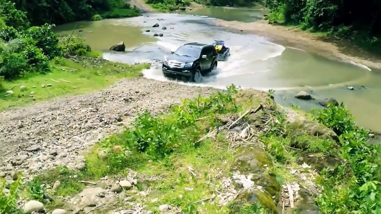 ISUZU MU-X Range - Interior and Exterior _ New SUV Isuzu