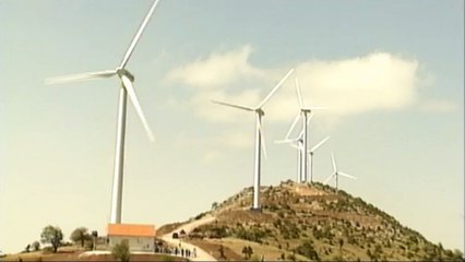 Μπαμπαλής για τα αιολικά στα Άγραφα: Ψυχραιμία και όχι ακραίες αντιδράσεις