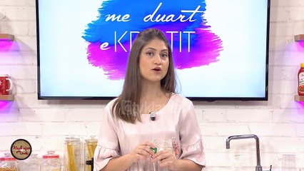 Download Video: Kush vjen per dreke/ Si te pergatisni çaj te ftohte ne shtepi (06.06.2018)