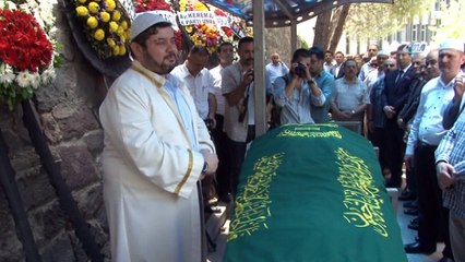 Erdoğan’ın yakın arkadaşı Hamdi Boyacı toprağa verildi