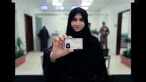 Die ersten Frauen haben in Saudi-Arabien einen Führerschein bekommen