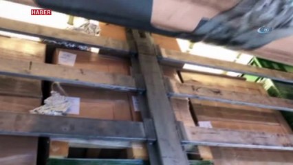 Göçmenleri alüminyum folyoyla saklamaya çalıştılar