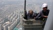 ‘Homem-aranha francês’ é preso ao escalar prédio em Seul