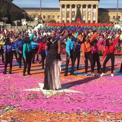 Sisaundra Performing 'A Brand New Day' From 'The Wiz' On The Rocky Steps In Philly