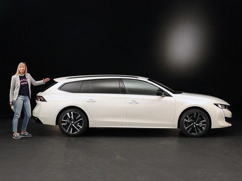 A bord de la Peugeot 508 SW (2018)