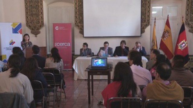 Expertos españoles comparten conocimiento con ecuatorianos sobre rutas culturales