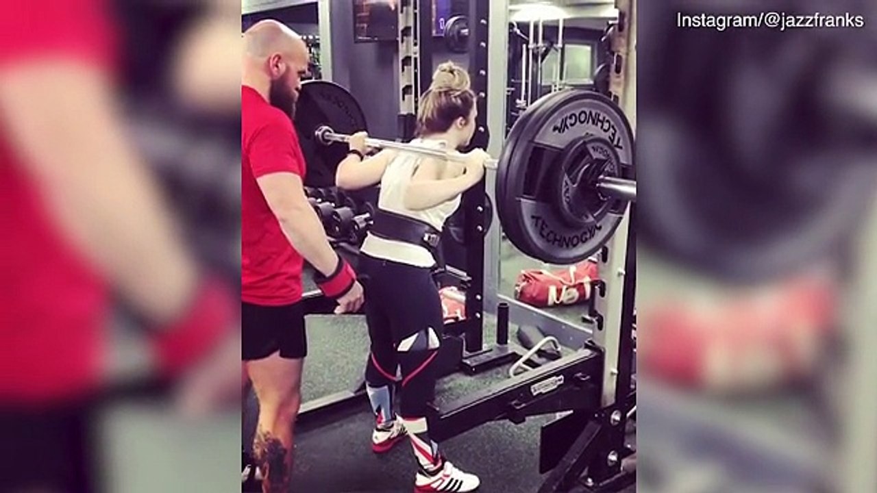 Hollyoaks star Jazmine Franks shares impressive weight lifting video