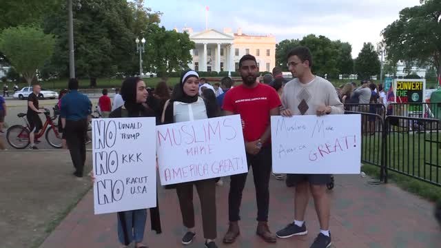 Beyaz Saray Önünde Alternatif İftar Programı