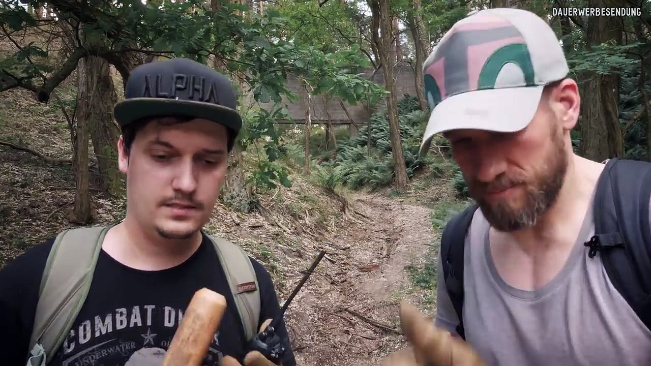Ab durch die zombie-hölle mit paluten, izzi & fabian! | decaythlon #werbung