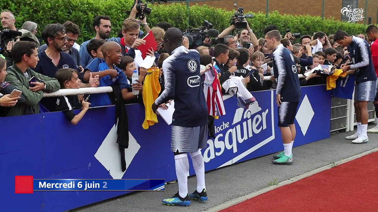 Dernier bain de foule à Clairefontaine