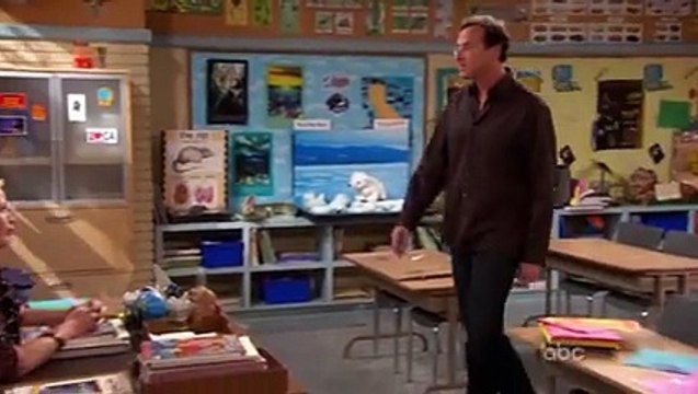 Surviving Suburbia - S01-E06 - If the Shoe Fits, Steal It