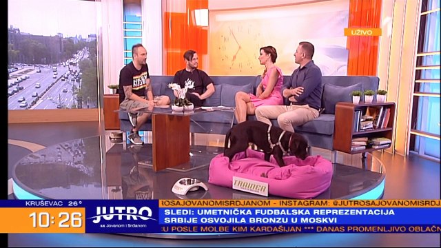 DUBIOZA KOLEKTIV UDARILA NA ŽELJKA JOKSIMOVIĆA: Momci iz Zenice napali Jovaninog supruga u njenoj emisiji!