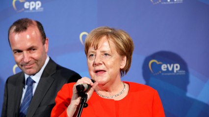 Diritto asilo, Merkel torna a chiedere standard uniformi per Ue
